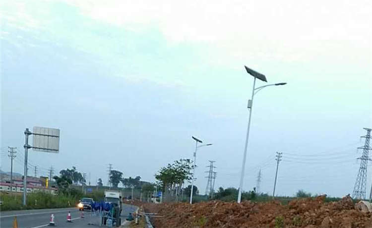 2300mm螺旋鋼管，1320mm螺旋焊管，螺旋管現(xiàn)貨批發(fā)，供水螺旋鋼管廠家