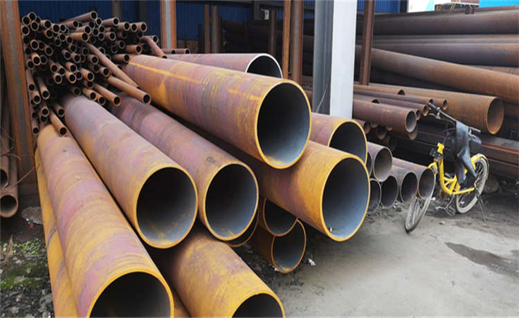 大型螺旋管廠(chǎng)家，大口徑螺旋管廠(chǎng)家，DN900螺旋管，1016螺旋鋼管