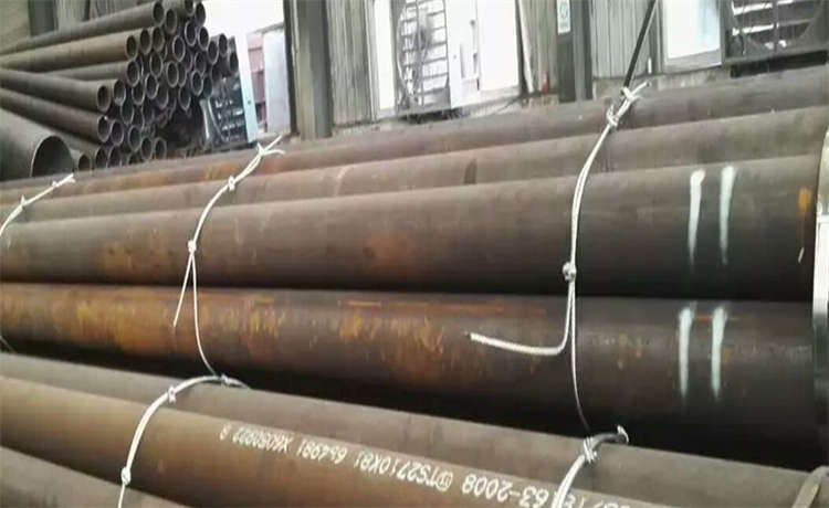 1000mm螺旋焊管，自來(lái)水給水防腐螺旋鋼管，鋼護(hù)筒加工，鋼材場(chǎng)螺旋鋼管批發(fā)