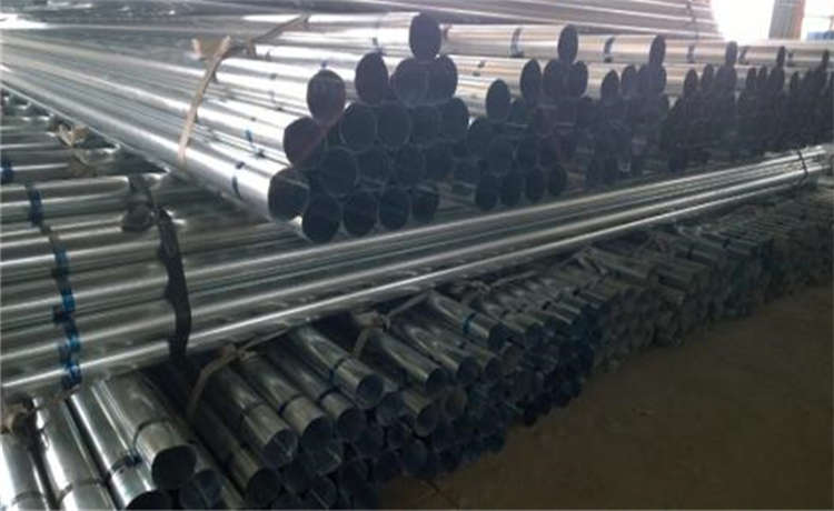 鋼材場鋼護(hù)筒加工廠家，螺旋管2700，2400mm螺旋焊管，630mm螺旋鋼管