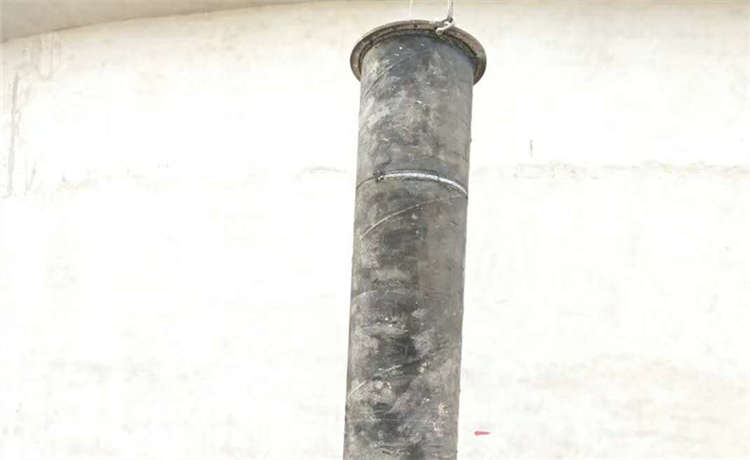 1820mm螺旋鋼管，1524mm螺旋鋼管，2000排污螺旋焊管廠家，大型廠家質(zhì)量可靠?jī)r(jià)格低廉