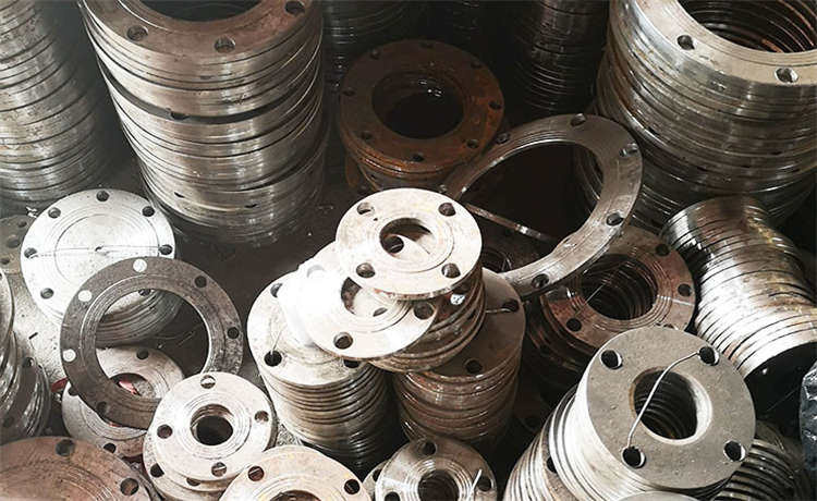 1200鋼立柱，DN2600鋼護(hù)筒定制，螺旋鋼管生產(chǎn)廠家，廠家直銷防腐螺旋鋼管