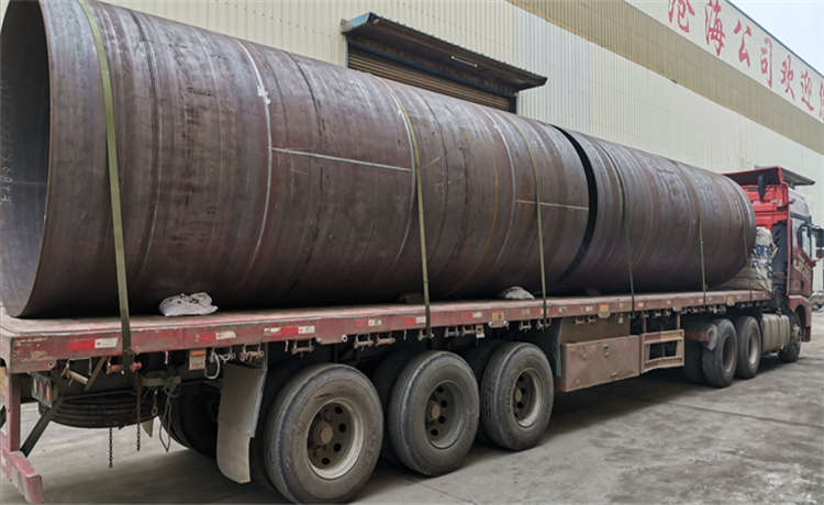 560mm螺旋焊管定制，欽州325-6mm螺旋鋼管，1450螺旋焊管，六油四布防腐螺旋管廠家