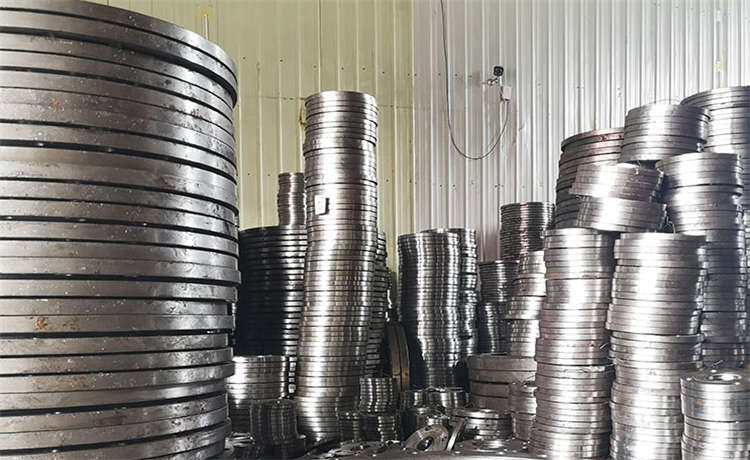 1420 鋼材場(chǎng)鋼板卷管，玉林鋼頂管，dn1900螺旋焊管，預(yù)埋件價(jià)格