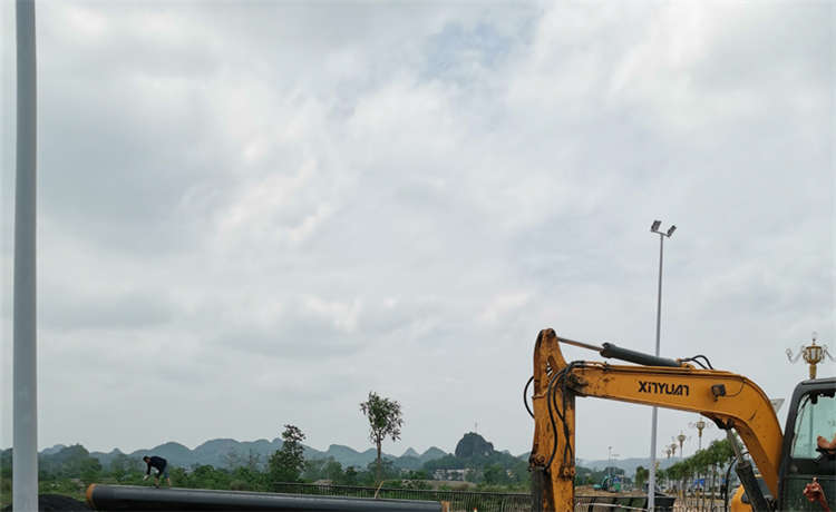 1420-10mm螺旋焊管，防城港1224-12螺旋鋼管，813mm螺旋鋼管，螺旋鋼管廠家